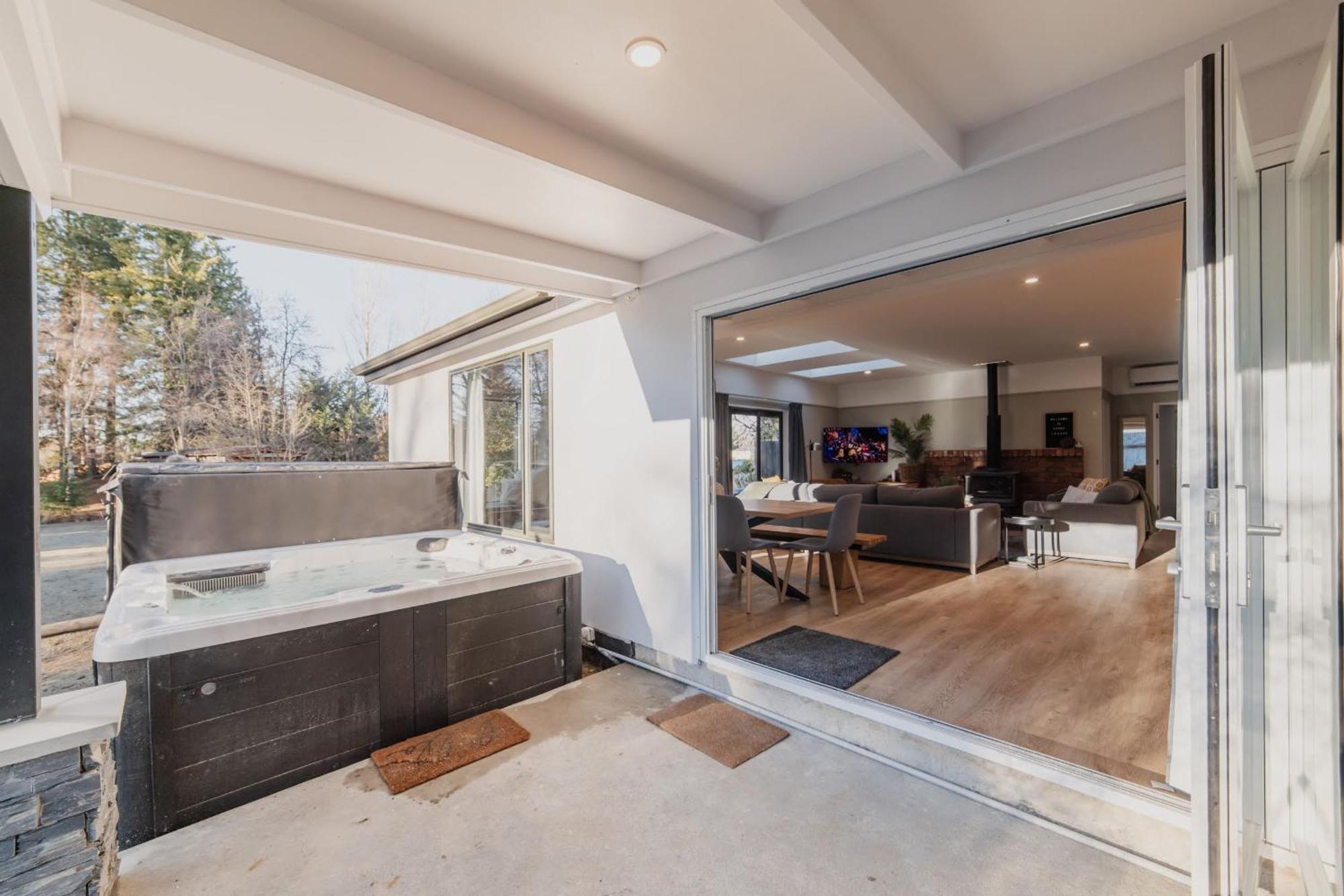 Galaxy 3Br Modern Home With Fireplace Outdoor Spa Lake Tekapo Esterno foto